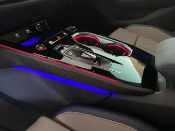 Audi A6 Avant TFSI quattro S line EXCLUSIVE