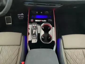 Audi A6 Avant TFSI quattro S line EXCLUSIVE