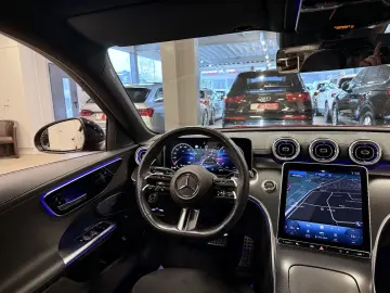MERCEDES-BENZ C 300d Limo  AMG Night ACC Kamera MBUX