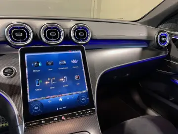 MERCEDES-BENZ C 300 d AMG Distr NAVI Ambiente