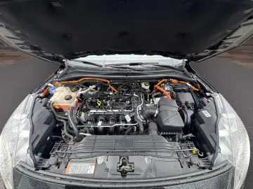 Ford Kuga 2 5 Hybrid ECVT  ST-Line X