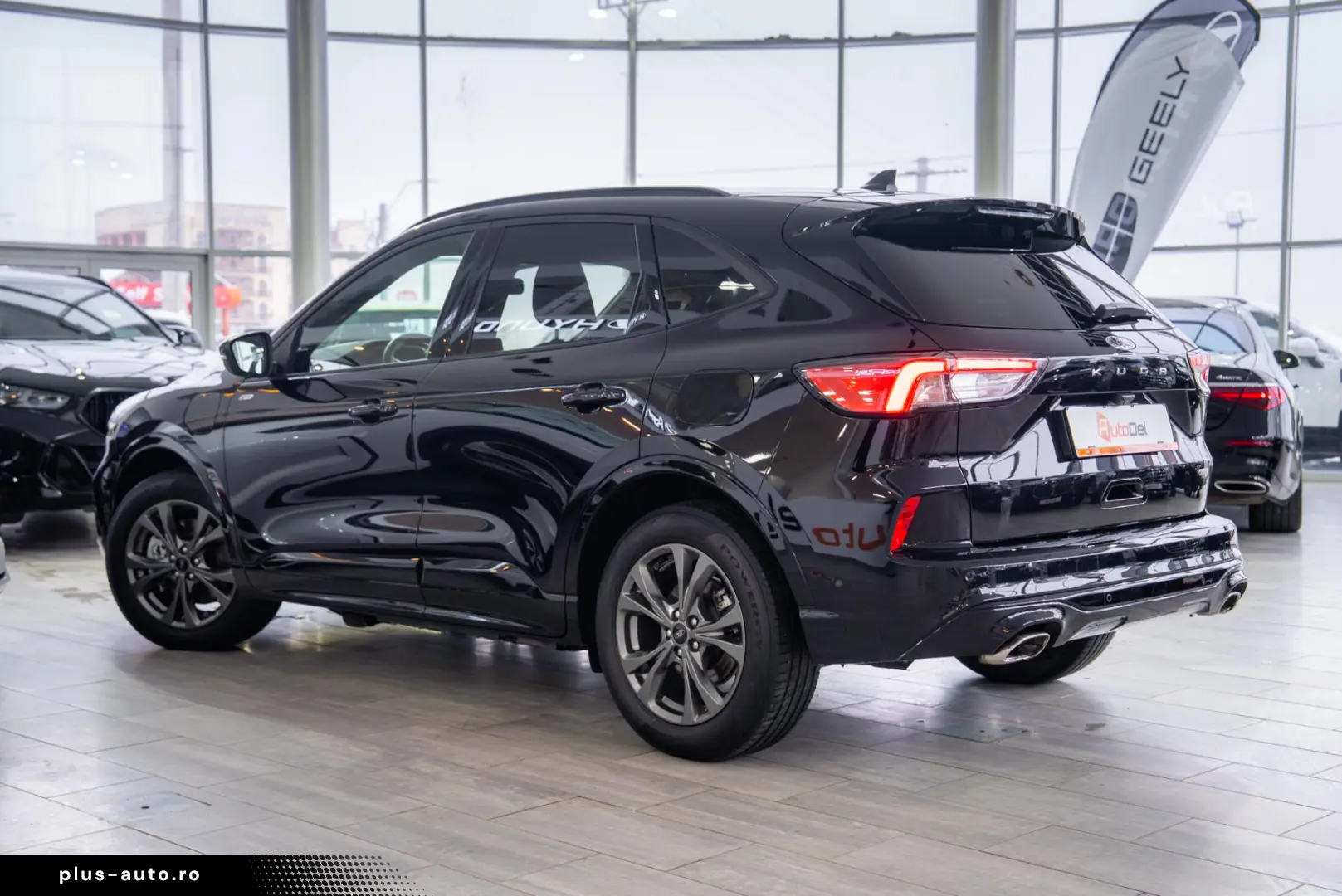 Ford Kuga 2 5 Plugin Hybrid ECVT  ST-Line X