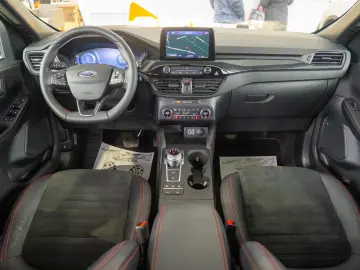 Ford Kuga 2 5 Plugin Hybrid ECVT  ST-Line X