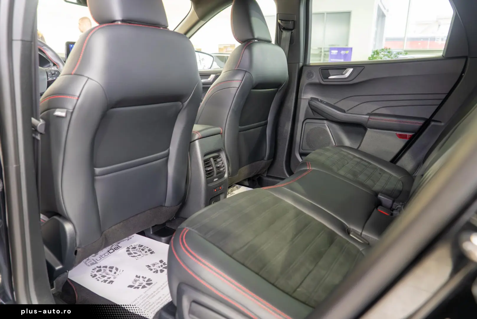 Ford Kuga 2 5 Plugin Hybrid ECVT  ST-Line X