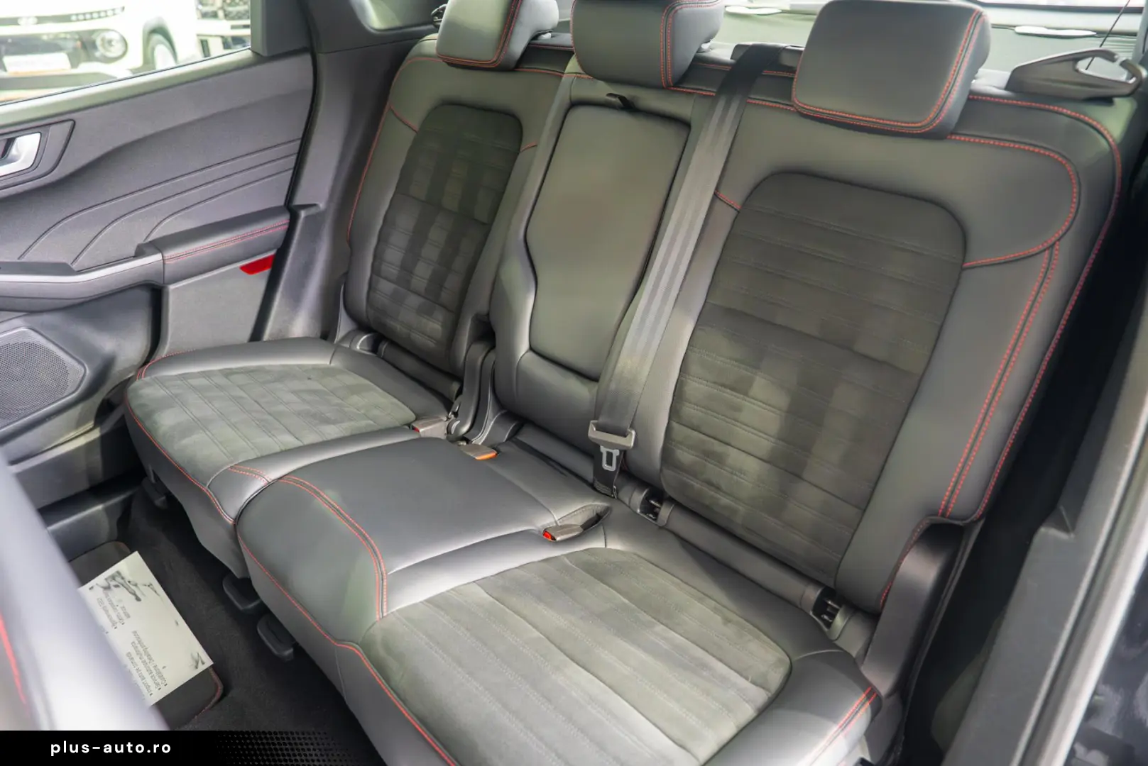 Ford Kuga 2 5 Plugin Hybrid ECVT  ST-Line X