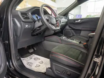 Ford Kuga 2 5 Plugin Hybrid ECVT  ST-Line X