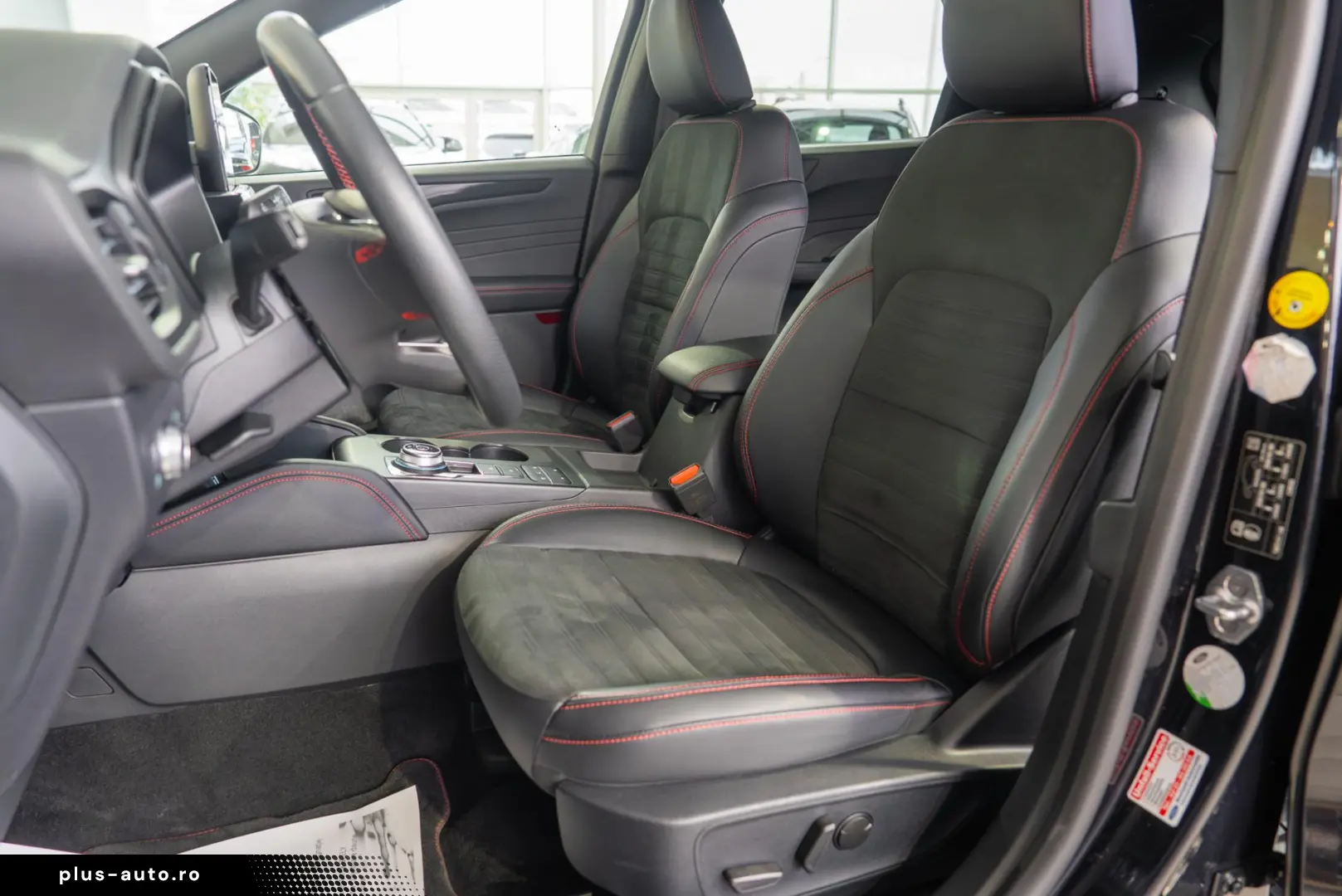 Ford Kuga 2 5 Plugin Hybrid ECVT  ST-Line X