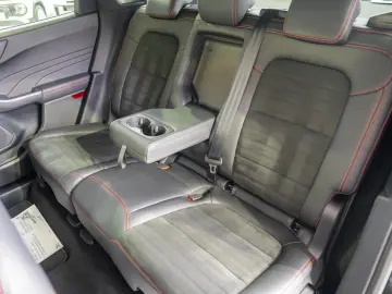 Ford Kuga 2 5 Plugin Hybrid ECVT  ST-Line X