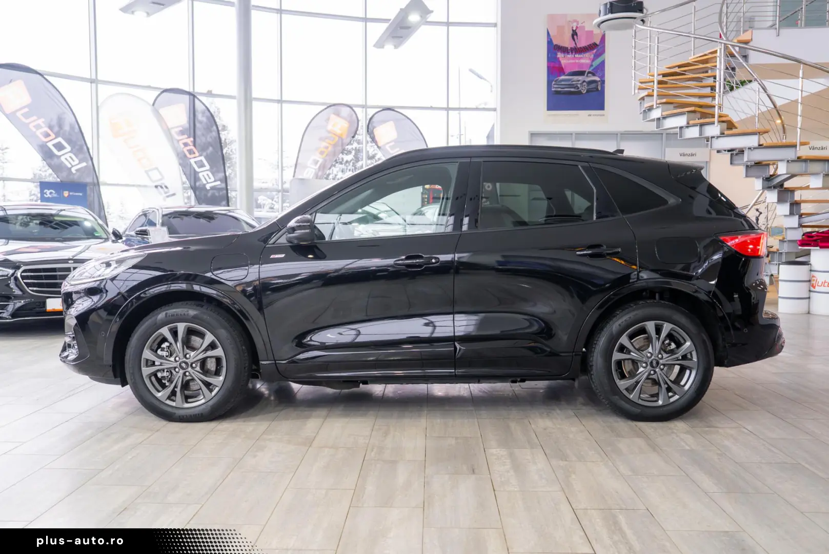 Ford Kuga 2 5 Plugin Hybrid ECVT  ST-Line X