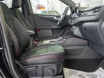 Ford Kuga 2 5 Plugin Hybrid ECVT  ST-Line X