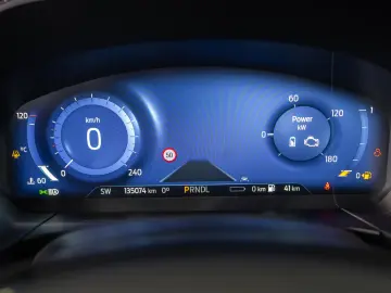 Ford Kuga 2 5 Plugin Hybrid ECVT  ST-Line X