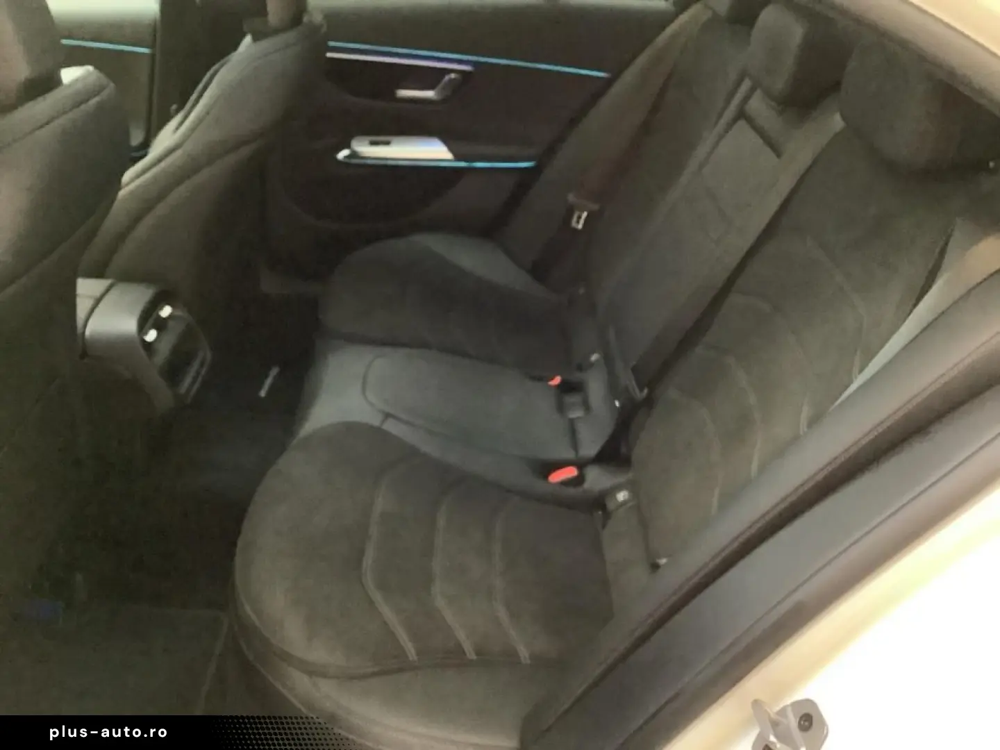 MERCEDES-BENZ E 200 Limousine SUPERSCREEN AMG NIGHT 360