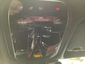 MERCEDES-BENZ E 200 Limousine SUPERSCREEN AMG NIGHT 360