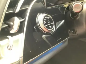 MERCEDES-BENZ E 200 Limousine SUPERSCREEN AMG NIGHT 360