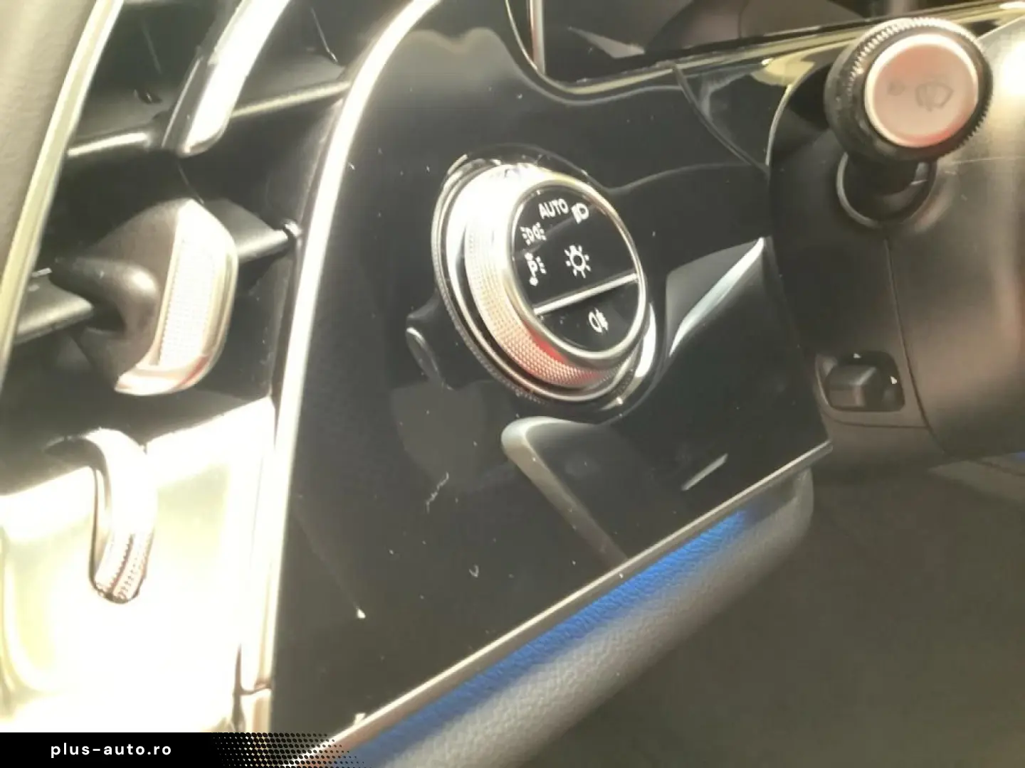 MERCEDES-BENZ E 200 Limousine SUPERSCREEN AMG NIGHT 360