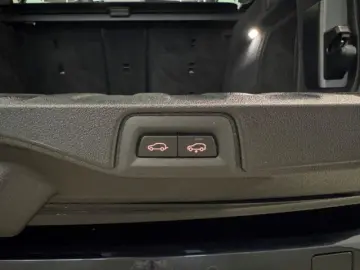 BMW X5 xDrive 40d M-Sport HiFi DAB Pano Navi Leder A