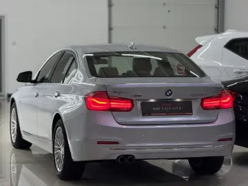 BMW Seria 3 320d xDrive Luxury Line