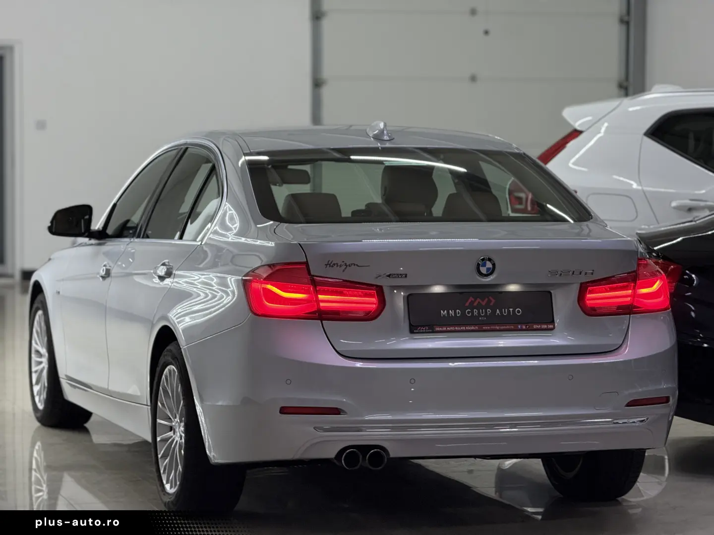 BMW Seria 3 320d xDrive Luxury Line
