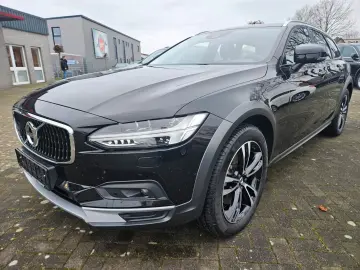 VOLVO V90 Cross Country Pro AWD AHK LED LEDER XENIUM