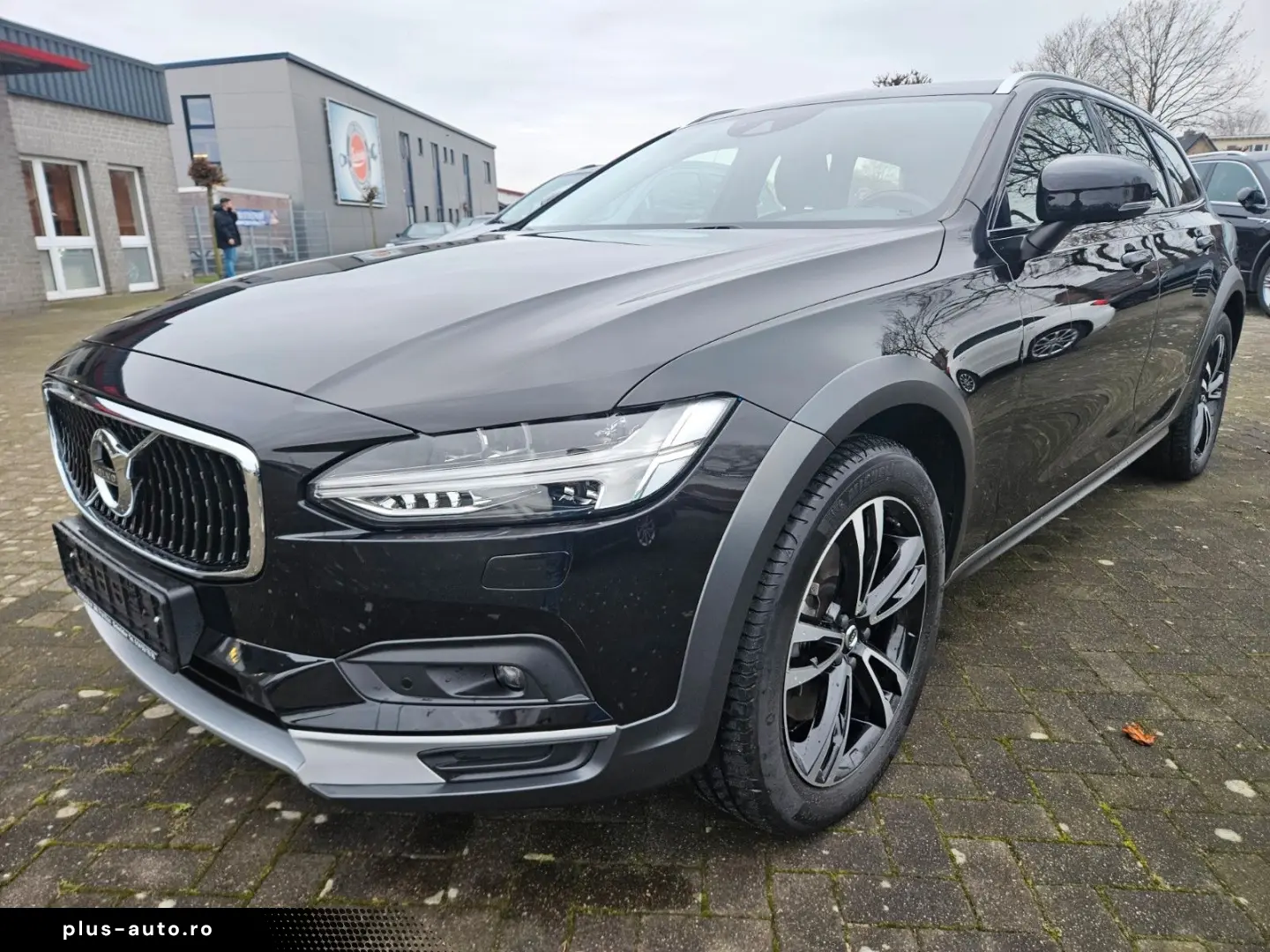 VOLVO V90 Cross Country Pro AWD AHK LED LEDER XENIUM