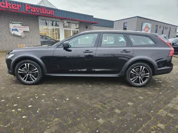 VOLVO V90 Cross Country Pro AWD AHK LED LEDER XENIUM