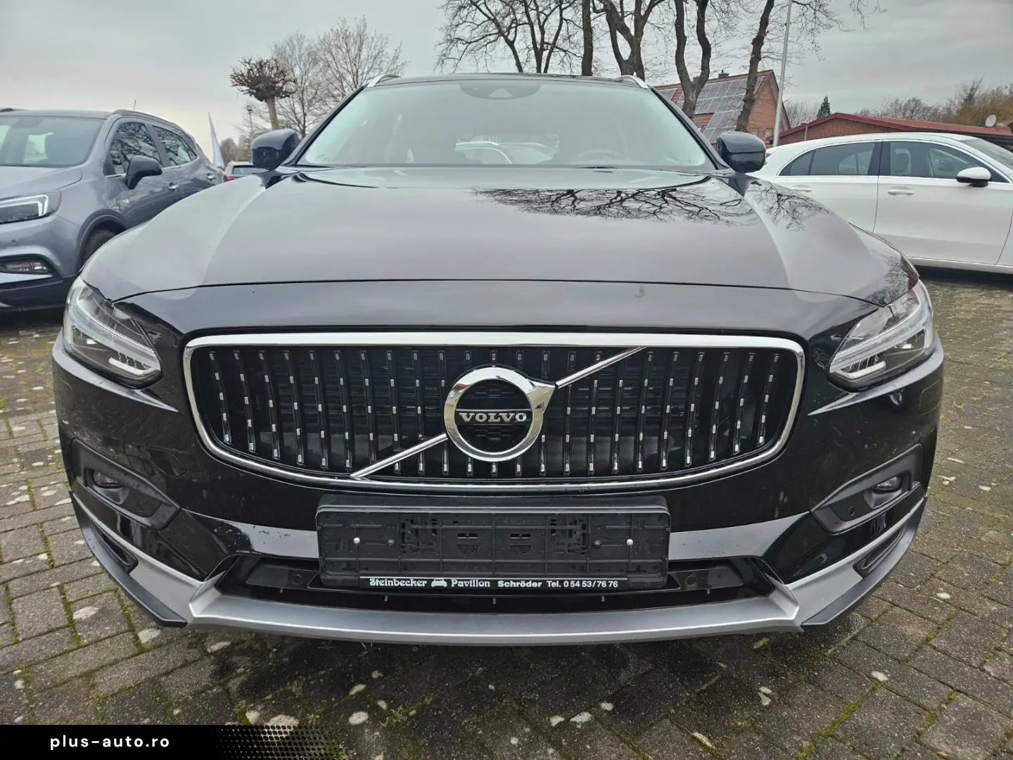 VOLVO V90 Cross Country Pro AWD AHK LED LEDER XENIUM
