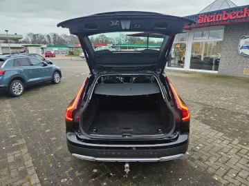 VOLVO V90 Cross Country Pro AWD AHK LED LEDER XENIUM