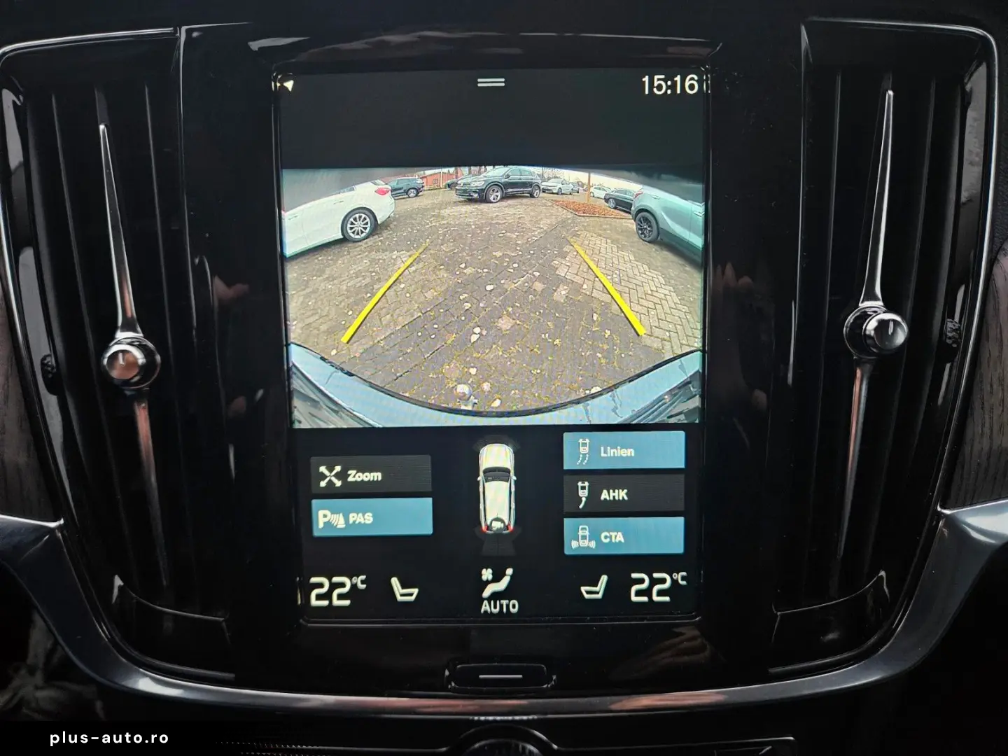 VOLVO V90 Cross Country Pro AWD AHK LED LEDER XENIUM