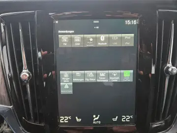 VOLVO V90 Cross Country Pro AWD AHK LED LEDER XENIUM