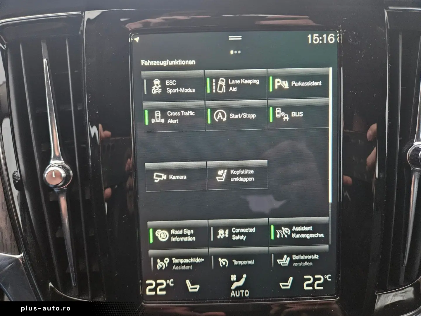 VOLVO V90 Cross Country Pro AWD AHK LED LEDER XENIUM