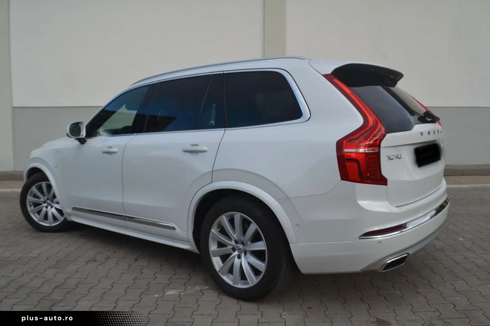 VOLVO XC90 Inscription Expression Recharge Plug-In Hyb