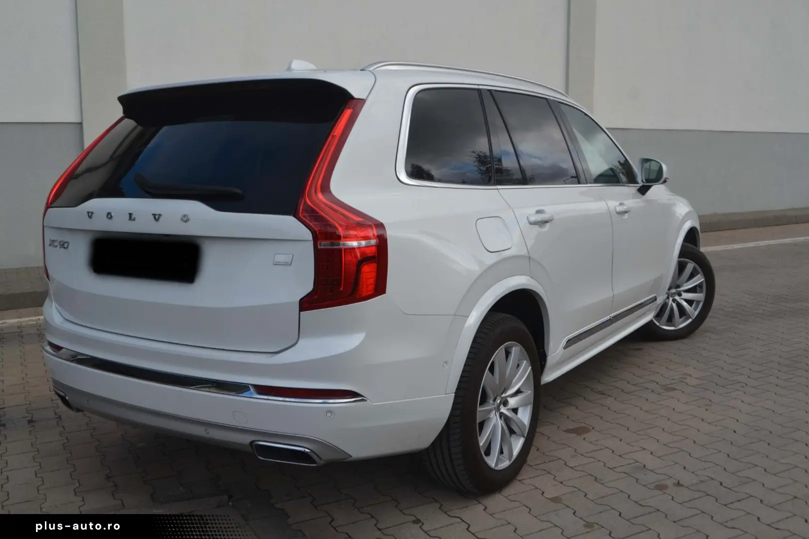 VOLVO XC90 Inscription Expression Recharge Plug-In Hyb