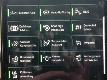 VOLVO XC90 Inscription Expression Recharge Plug-In Hyb