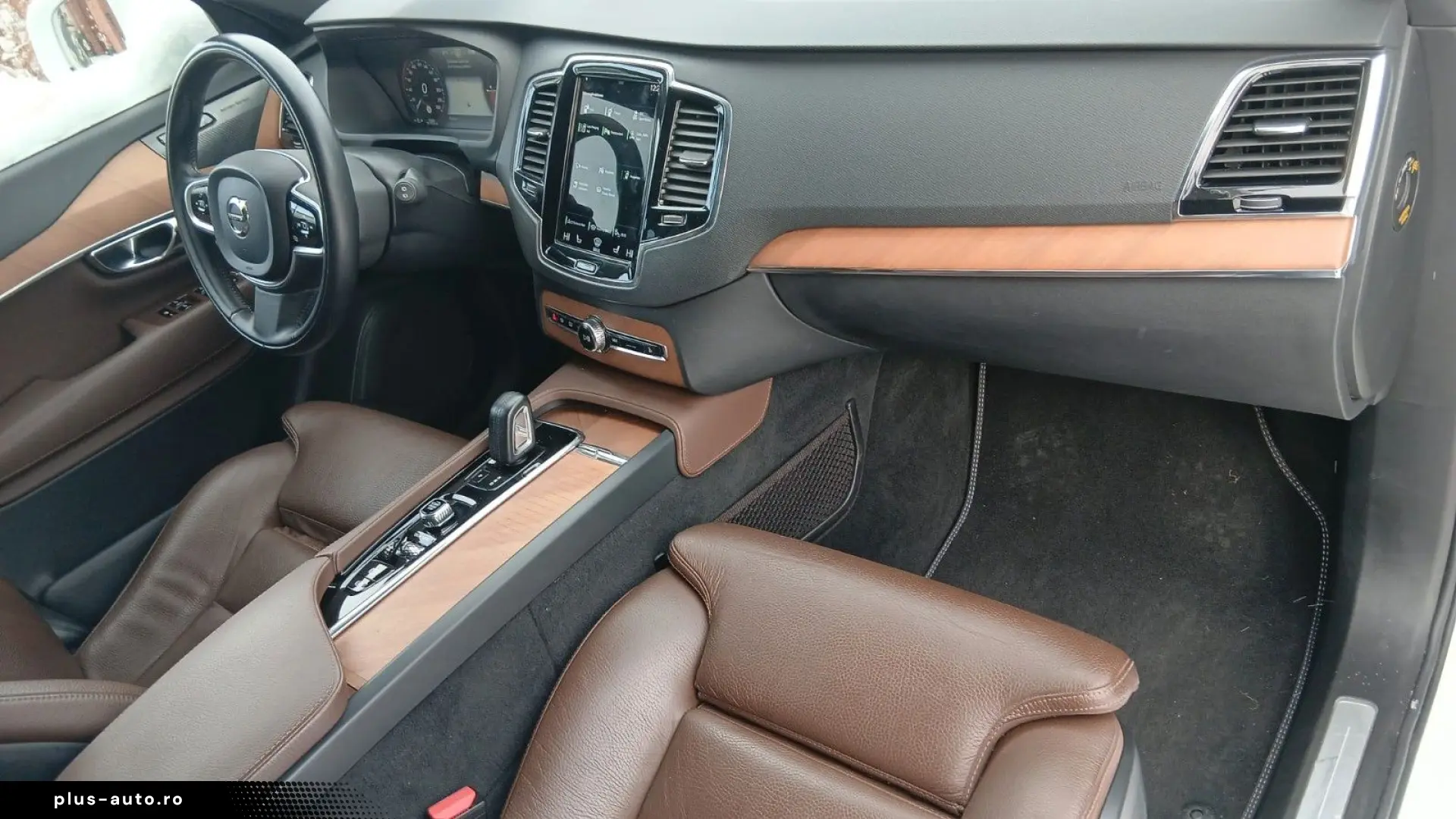 VOLVO XC90 Inscription Expression Recharge Plug-In Hyb