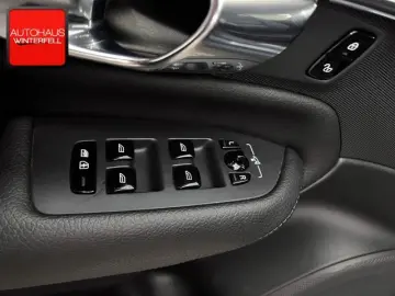 VOLVO XC90 B5 B AWD PRO 360 INTELLISAFE SENSUS LED ACC