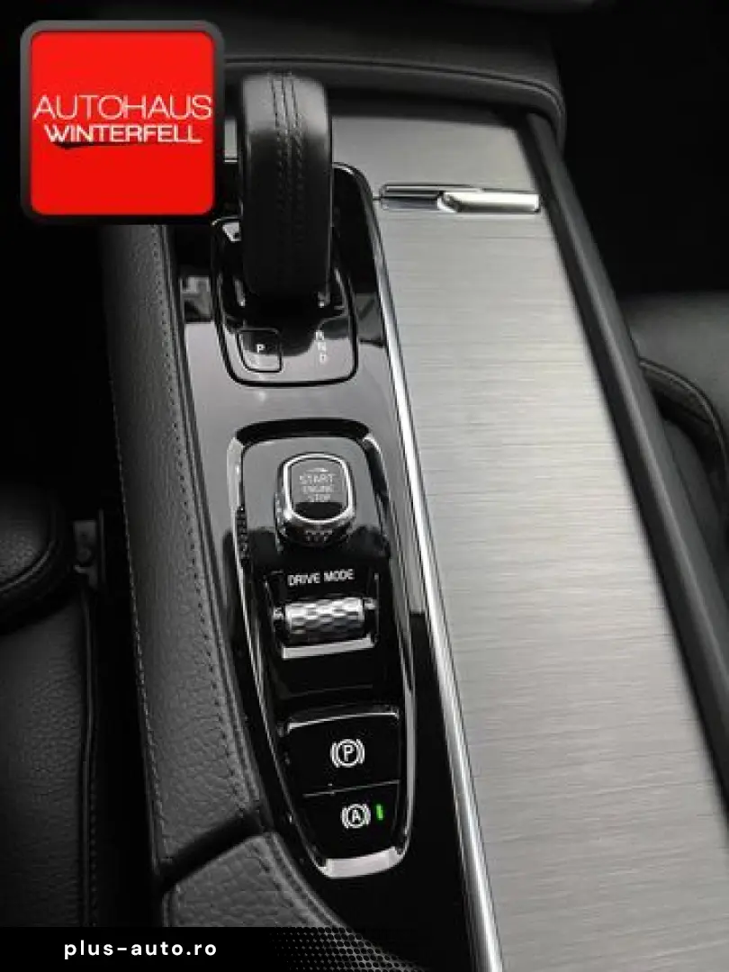 VOLVO XC90 B5 B AWD PRO 360 INTELLISAFE SENSUS LED ACC