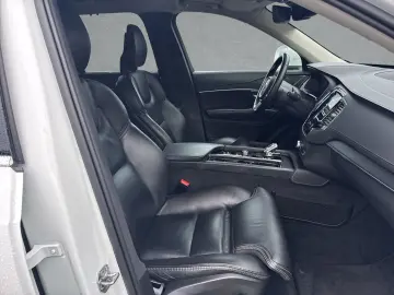 VOLVO XC 90 T8 AWD Inscription Plug-In