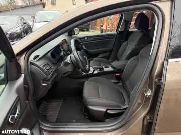 Renault Megane Blue dCi 116 EDC Zen