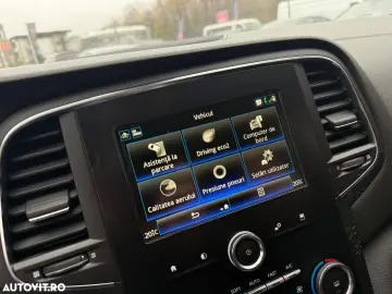 Renault Megane Blue dCi 116 EDC Zen