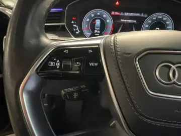 Audi A8 50 TDI quattro tiptronic B&O HUD