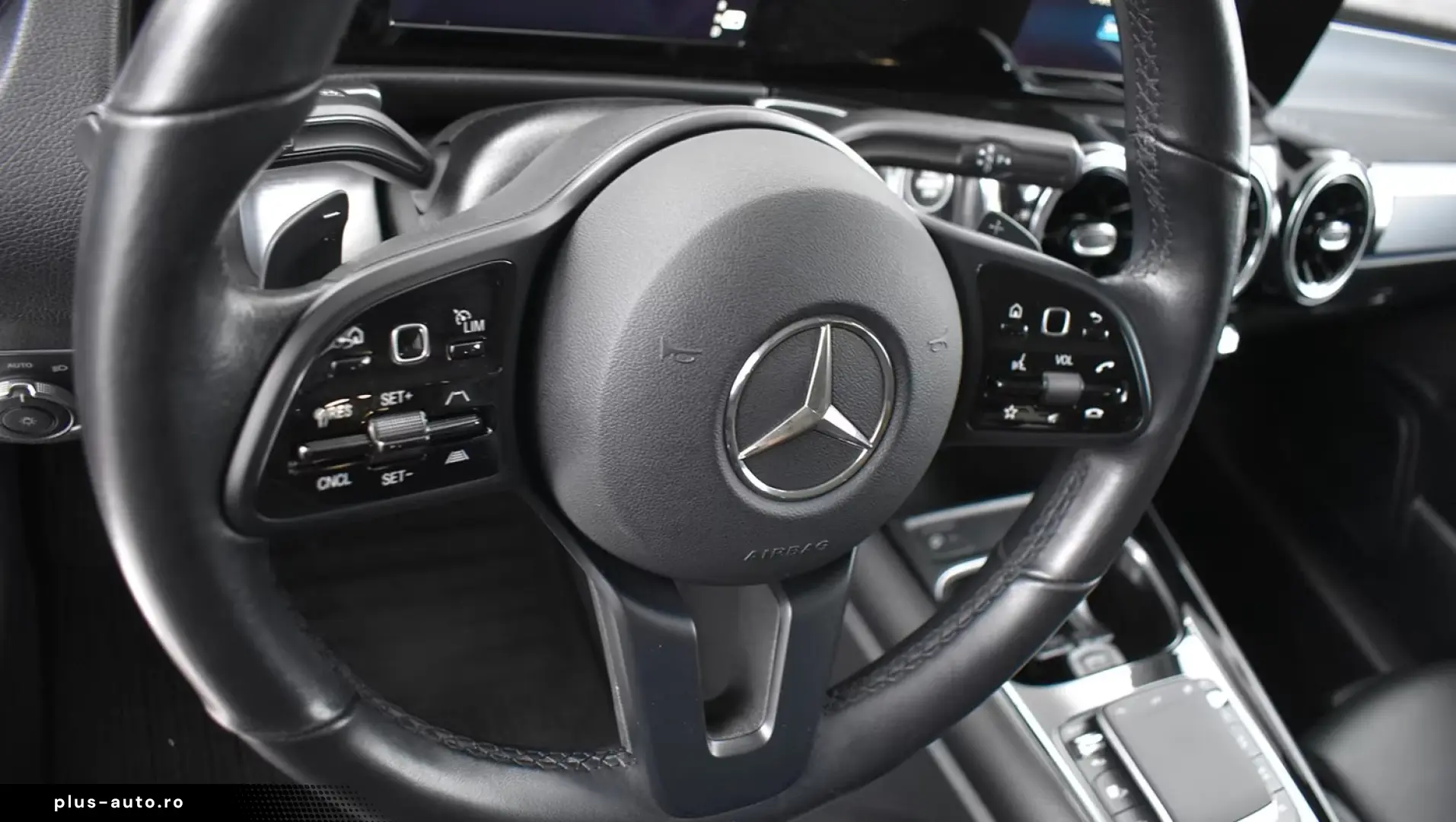 MERCEDES-BENZ GLB 180d 8G Style