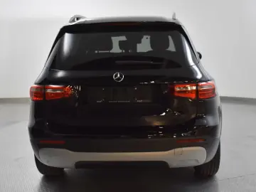 MERCEDES-BENZ GLB 180d 8G Style
