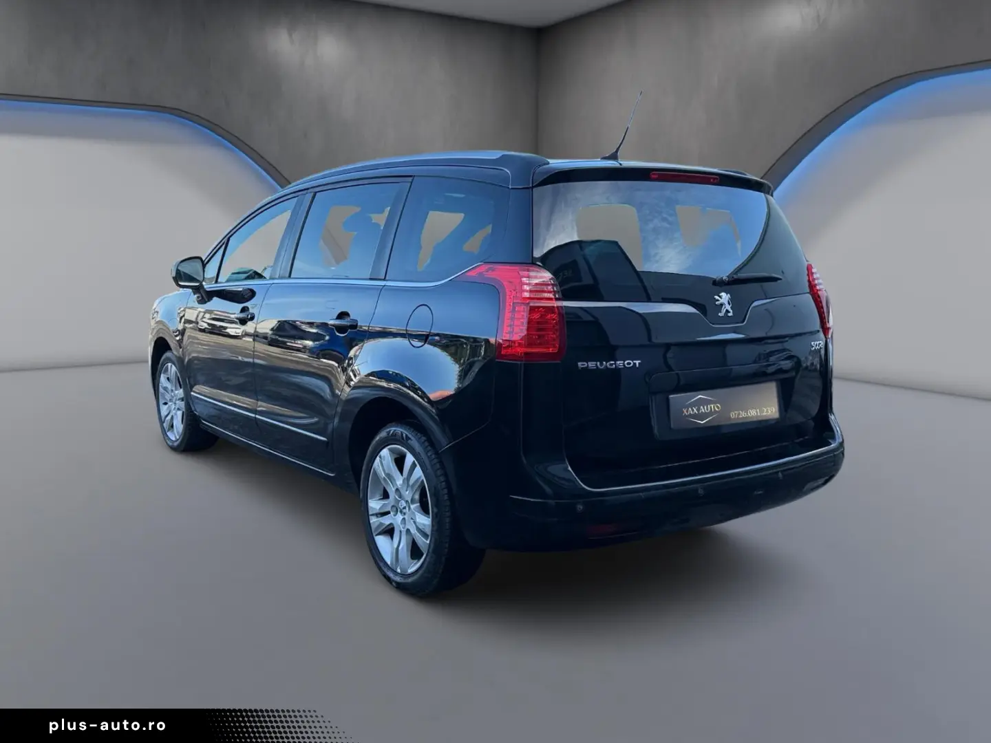 PEUGEOT 5008     7 LOCURI