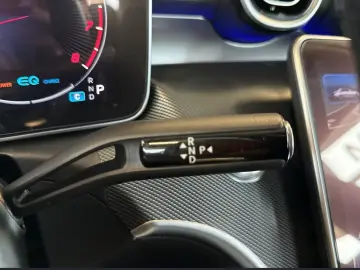 MERCEDES-BENZ C 180 AMG Line MBUX Premium Mild Hybrid 140 kW