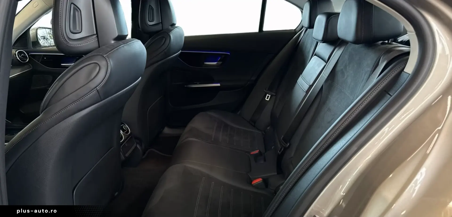 MERCEDES-BENZ C 180 AMG Line MBUX Premium Mild Hybrid 140 kW