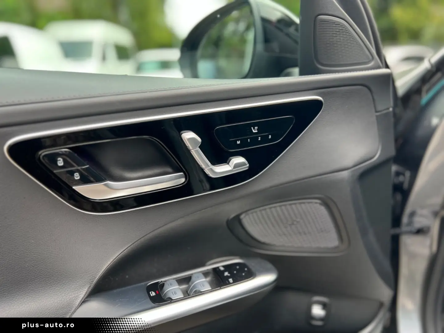 MERCEDES-BENZ C180 AMG-LINE NIGHTPAKET CARPLAY 1.HAND