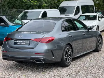 MERCEDES-BENZ C180 AMG-LINE NIGHTPAKET CARPLAY 1.HAND