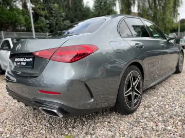 MERCEDES-BENZ C180 AMG-LINE NIGHTPAKET CARPLAY 1.HAND