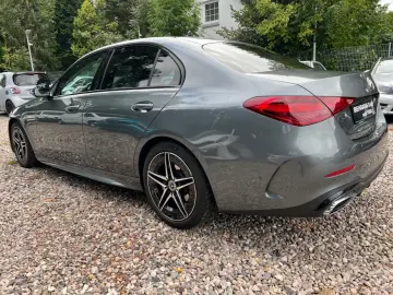 MERCEDES-BENZ C180 AMG-LINE NIGHTPAKET CARPLAY 1.HAND
