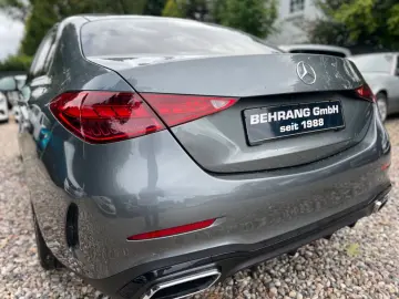 MERCEDES-BENZ C180 AMG-LINE NIGHTPAKET CARPLAY 1.HAND